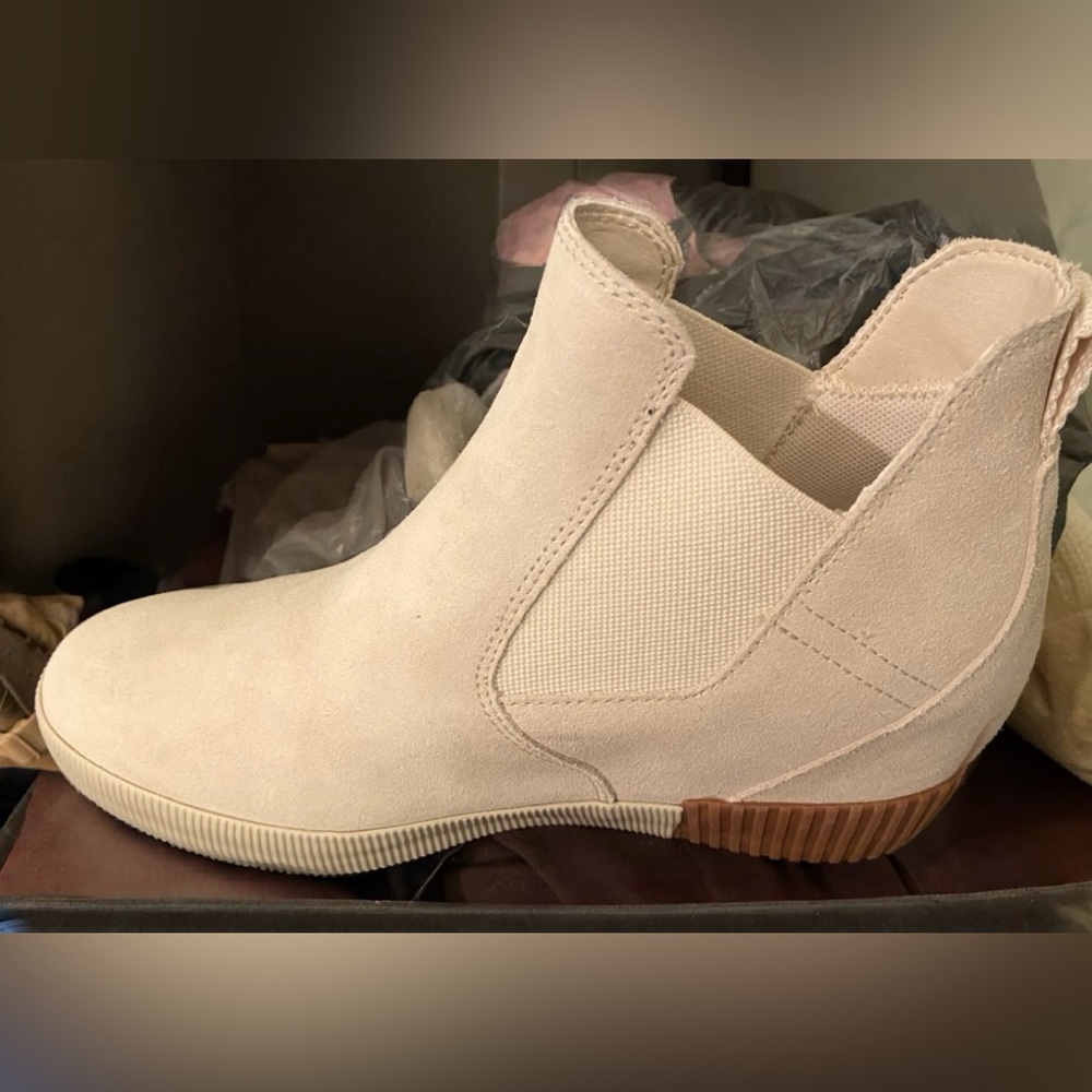 Sorel Cream Ankle Booties